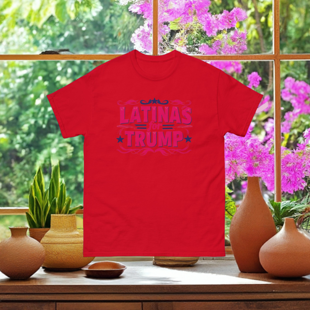 Latinas for Trump – Spicy & Proud T-Shirt